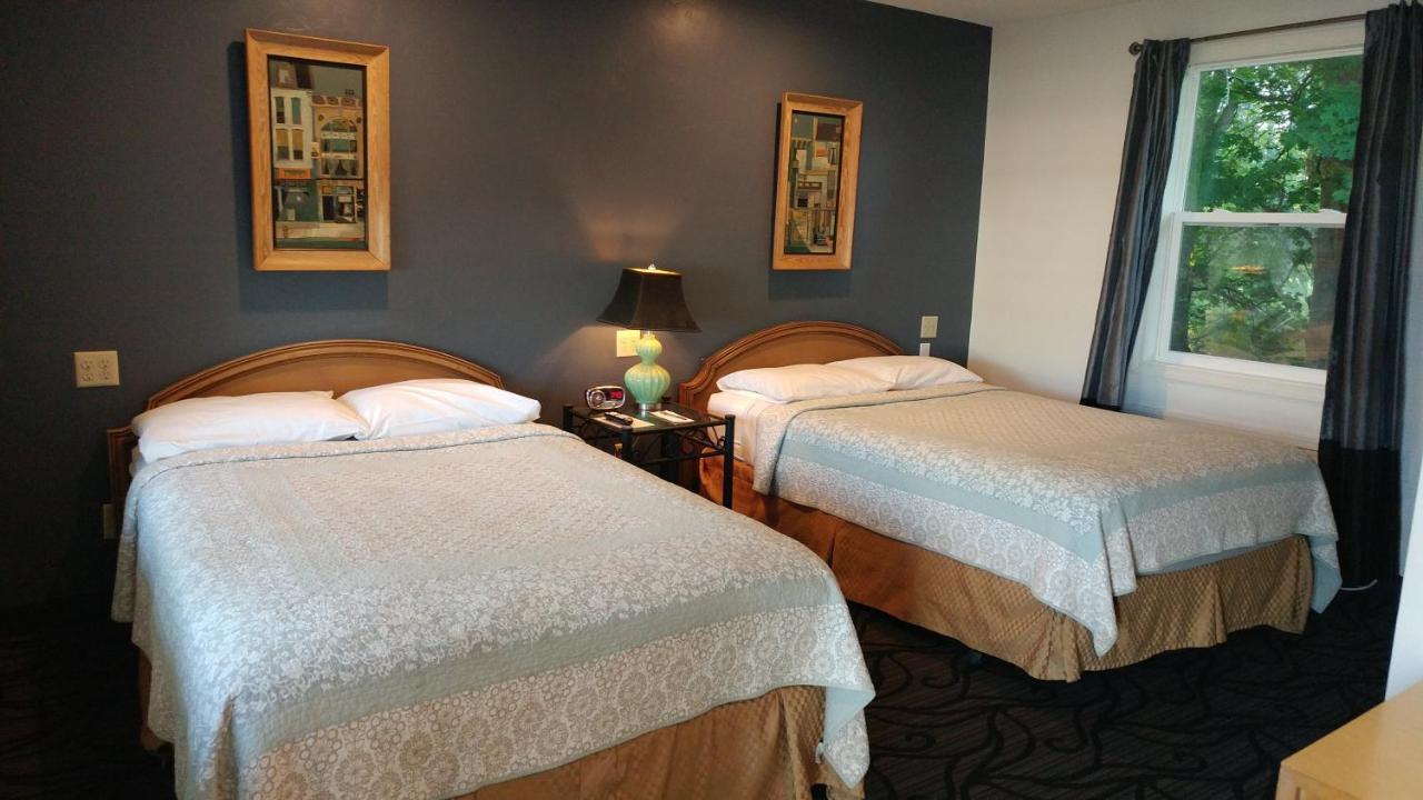 Motel 57 스터전 베이 외부 사진